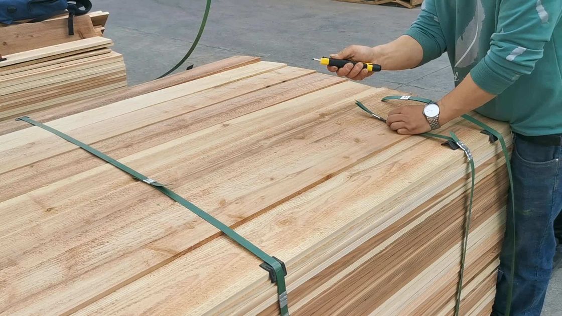 Buena estabilidad modificada para requisitos particulares de la decoración al aire libre de Cedar Wood Fence For Garden