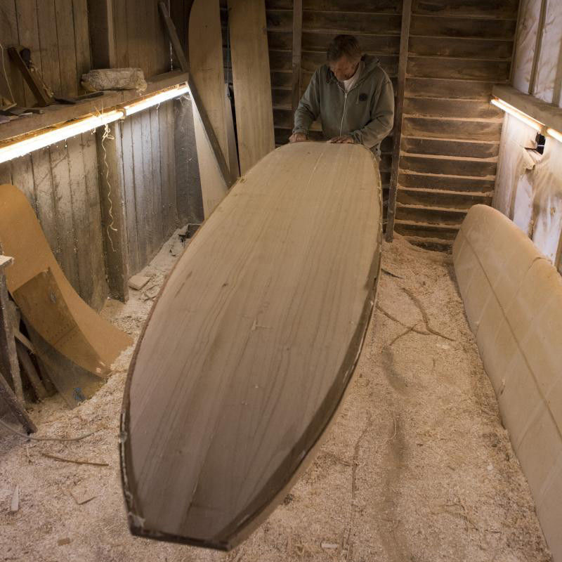 Venta al por mayor de madera de pino pino de radiación 4 * 8 pies AA AB tablero de enchufe para muebles