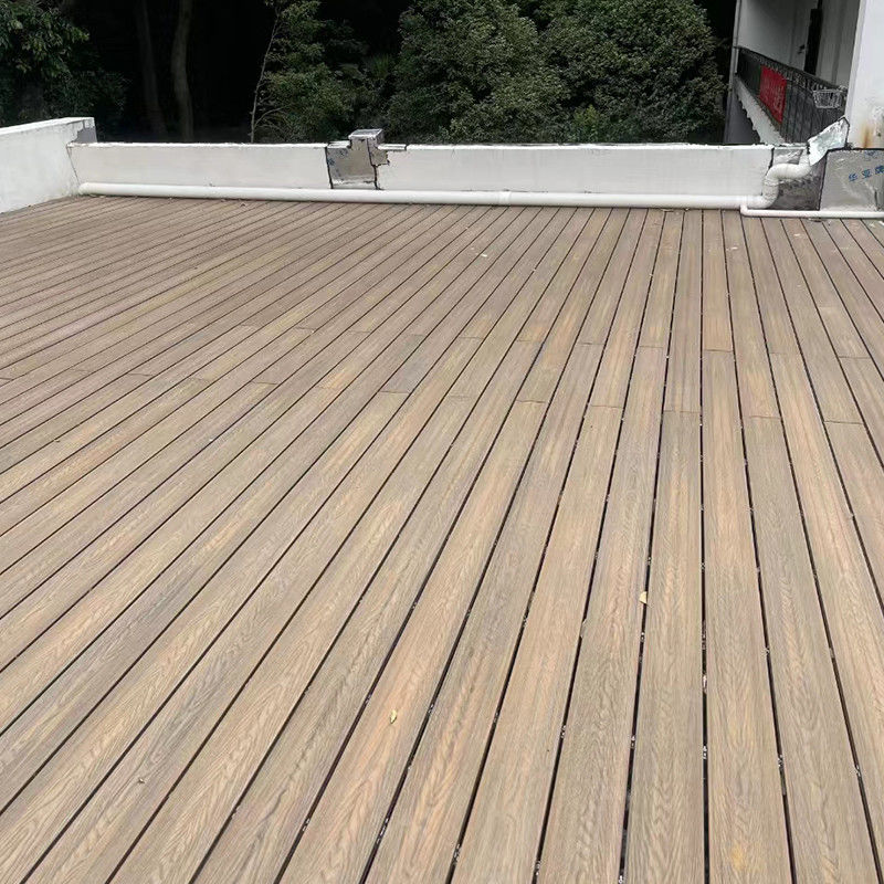 Anti UV impermeable Decking de madera de plástico Anti deslizamiento de la terraza exterior de suelo Wpc de pisos compuestos
