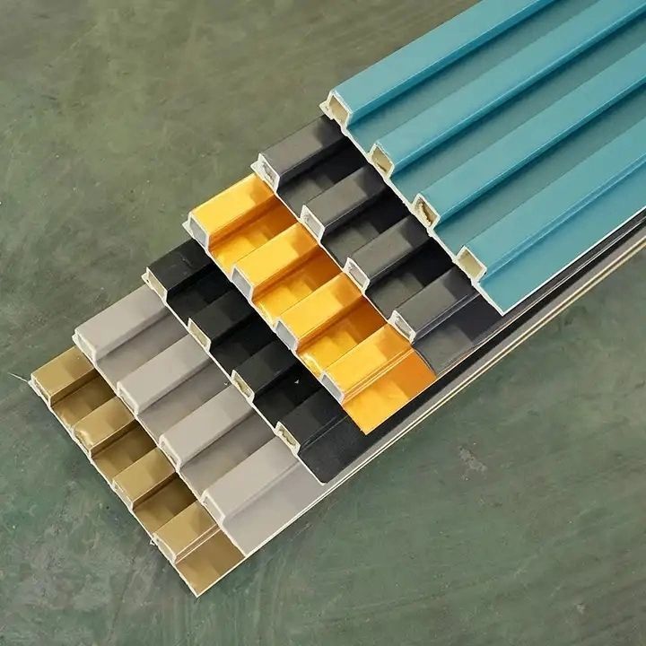 Decoración interior de alta calidad de madera plástica compuesta 3D impermeable Wpc revestimiento de pared exterior