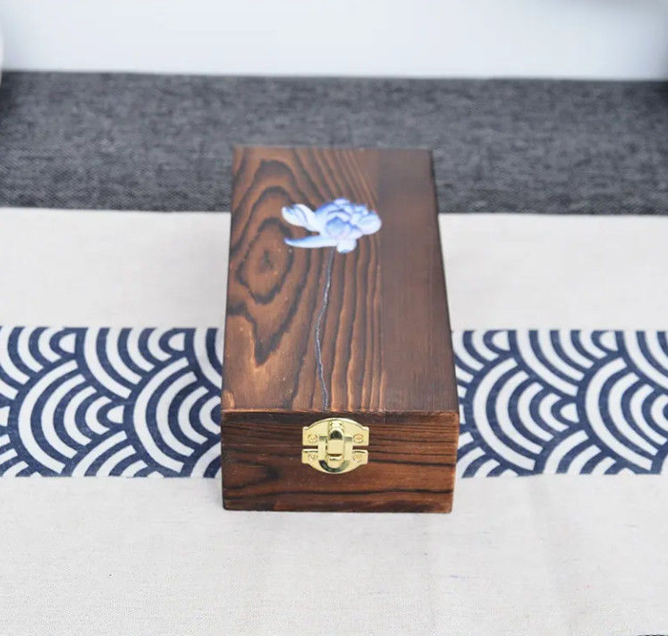 Caja de joyas de madera sólida de paulownia multicolor personalizada para almacenamiento de regalos