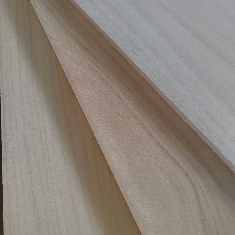 Tabla pegada de madera sólida para muebles Contenido de humedad 8%-12% Diseño resistente duradero