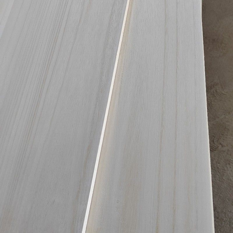 Tabla pegada de madera sólida para muebles Contenido de humedad 8%-12% Diseño resistente duradero