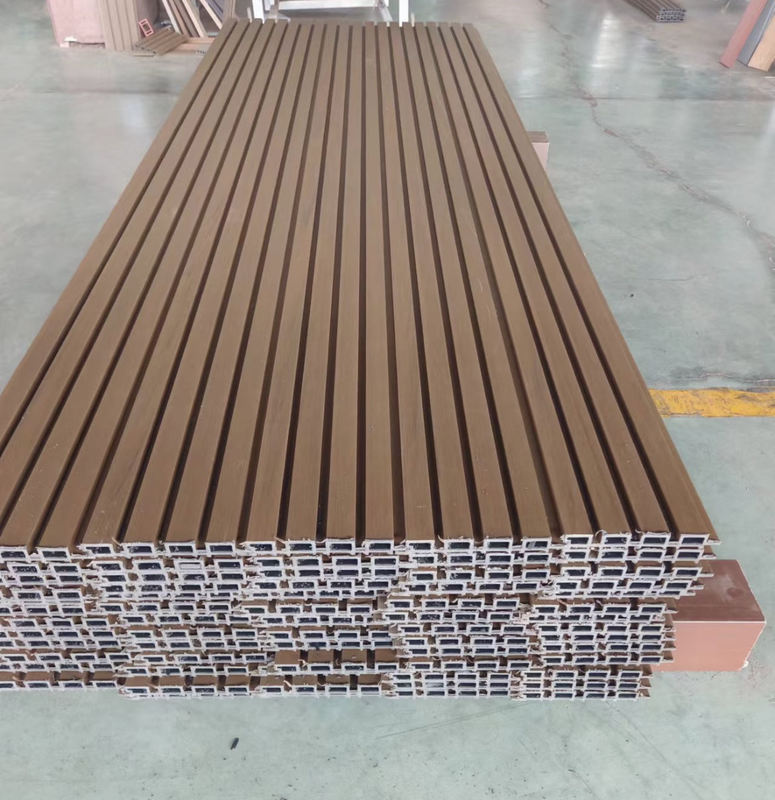 Paneles de coextrusión exterior Paneles de pared de decoración interior de PVC Revestimiento de pared compuesto WPC impermeable