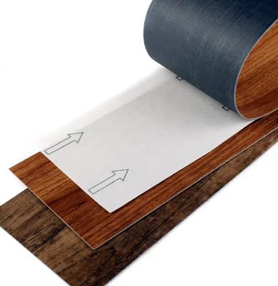 Piso de vinilo resistente al desgaste Lvt impermeable Peel Stick Tile Plancha de piso autoadhesiva para uso en interiores de hoteles