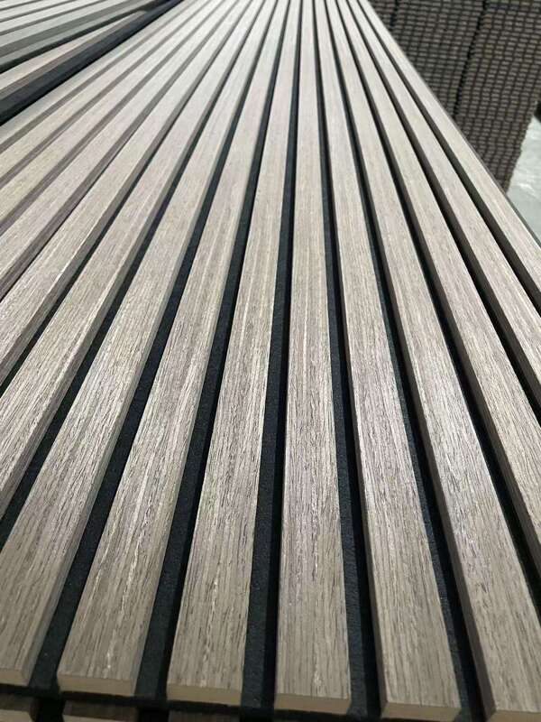 Venta caliente de paneles acústicos de madera de pizarra paneles de pared con flauta Decoración de la casa paneles de pared de interior a prueba de sonido