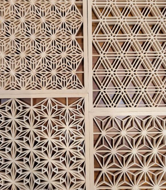 Estética tradicional Técnica de carpintería de unir piezas de madera Kumiko usando regalos hechos a mano con mortero