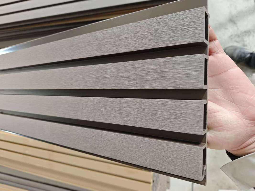Panel de pared compuesto WPC a prueba de agua moderno para uso exterior en edificios comerciales-precio bajo