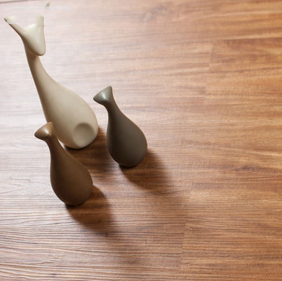 Piso de vinilo de núcleo rígido antibacteriano 4 mm 5 mm 6 mm