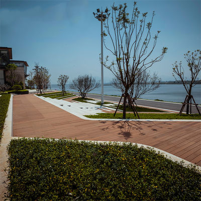 Piso de bambú de ingeniería popular al aire libre