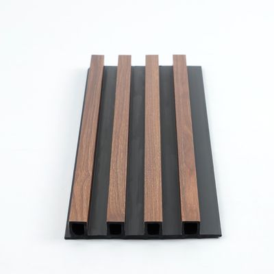 Precio de fábrica Panel de pared interior/exterior de WPC Tablero de revestimiento de pared compuesto de madera Panel de pared de PVC WPC