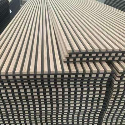 Venta caliente de paneles acústicos de madera de pizarra paneles de pared con flauta Decoración de la casa paneles de pared de interior a prueba de sonido