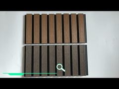 Revestimiento de paneles de pared acanalados de madera compuesta de plástico WPC, paneles de techo, chapa de madera laminada